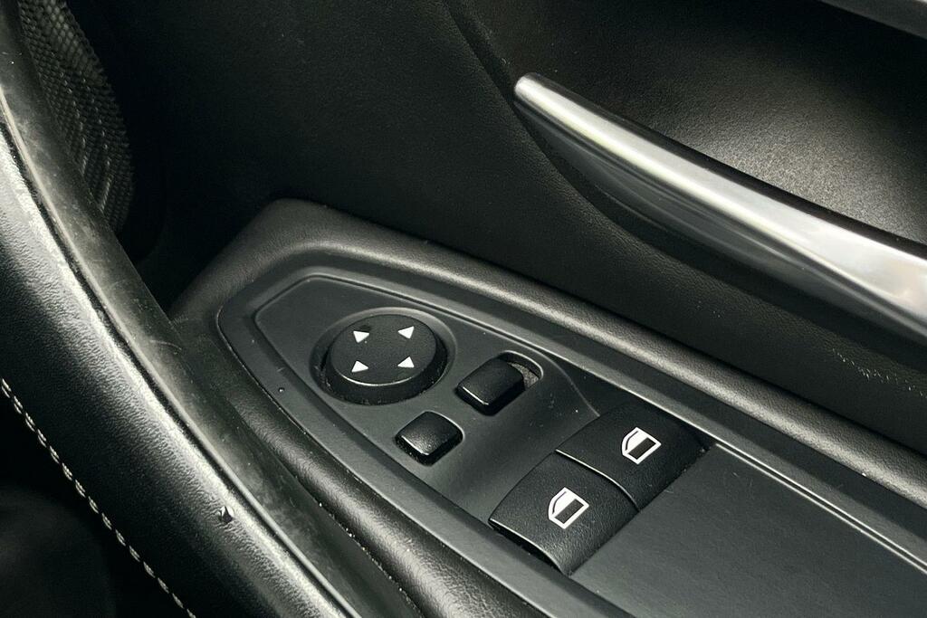 BMW M4 Convertible Silver #16