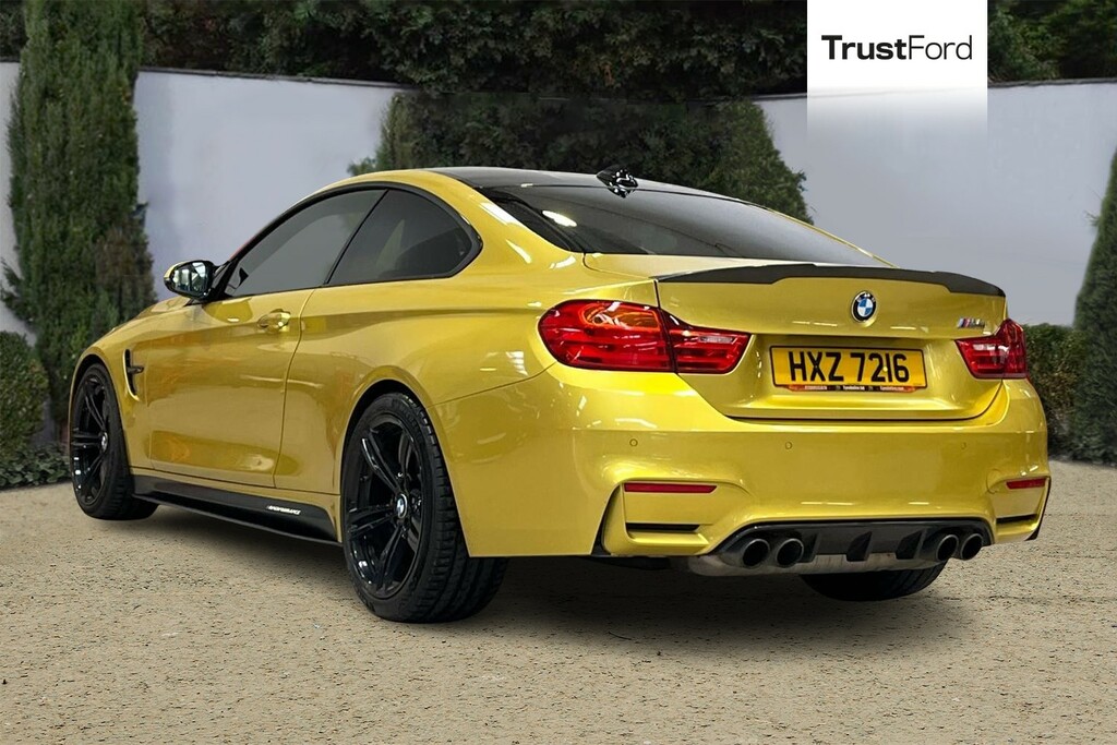 BMW M4 M4 Dct Yellow #2