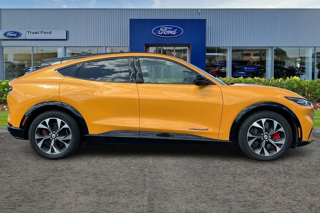 Ford Mustang Mach-E 258Kw Extended Range 91Kwh Awd Orange #3