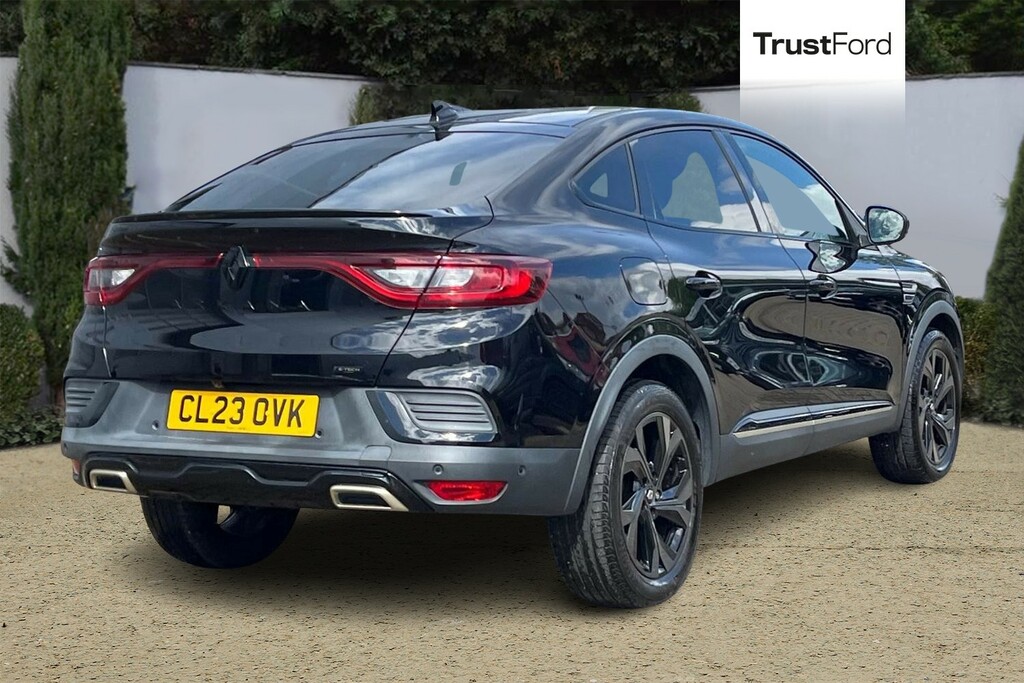 Renault Arkana 1.6 E-tech E-tech Engineered Suv Hybrid Black #4