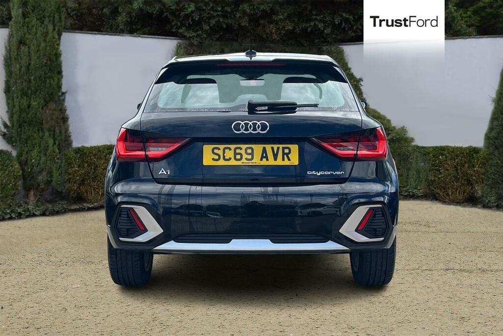 Audi A1 S Line 35 Tfsi 150 Ps S Tronic Black #7
