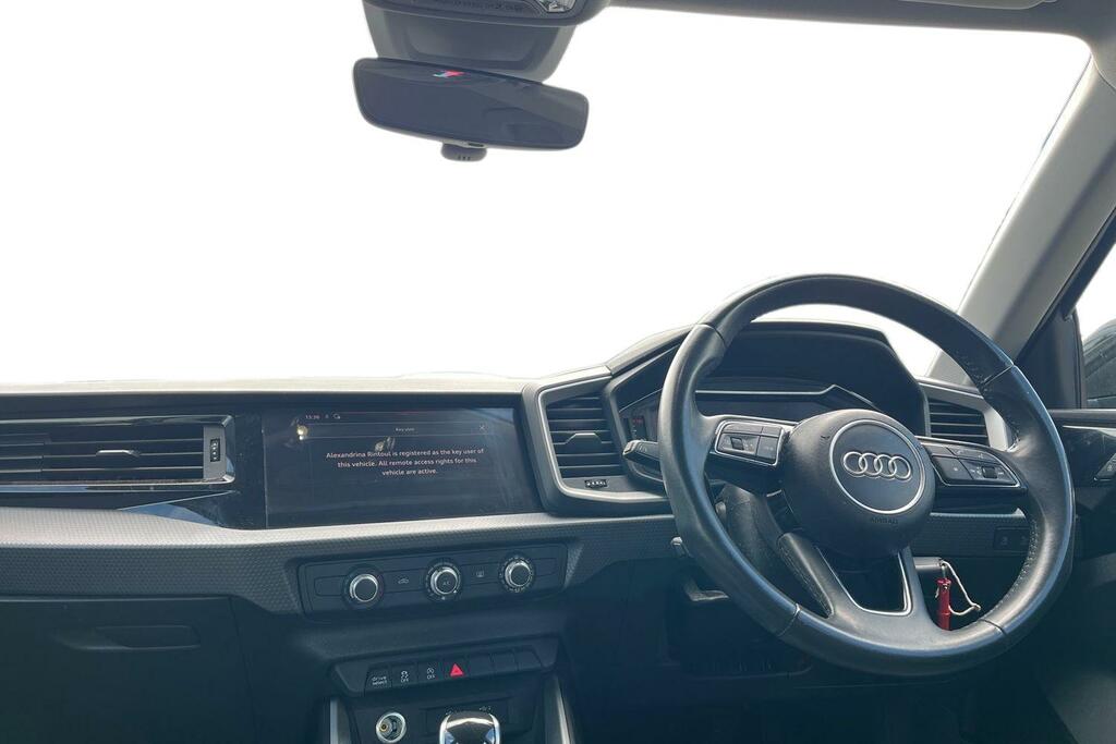 Audi A1 S Line 35 Tfsi 150 Ps S Tronic Black #10