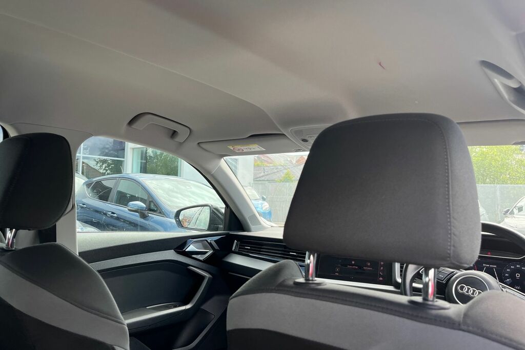 Audi A1 S Line 35 Tfsi 150 Ps S Tronic Black #38