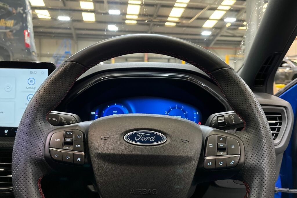 Ford Focus 1.0 Ecoboost Hybrid Mhev Titanium  #12
