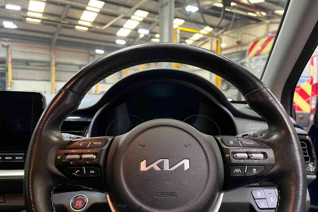 Kia Stonic 1.0T Gdi 99 2 Dct White #12