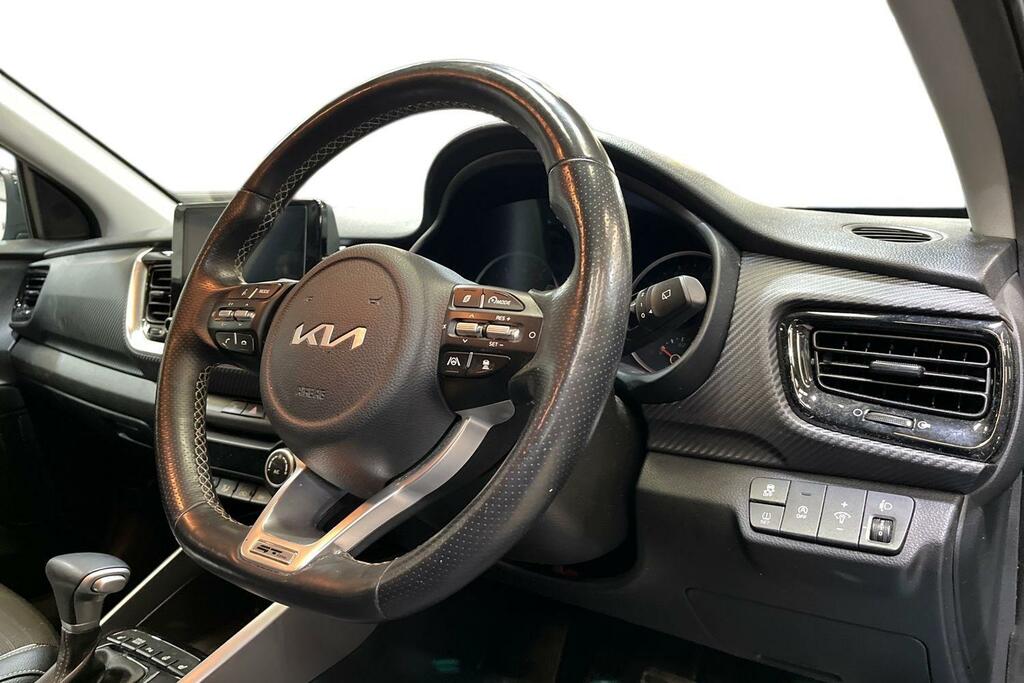 Kia Stonic 1.0T Gdi 99 2 Dct White #9