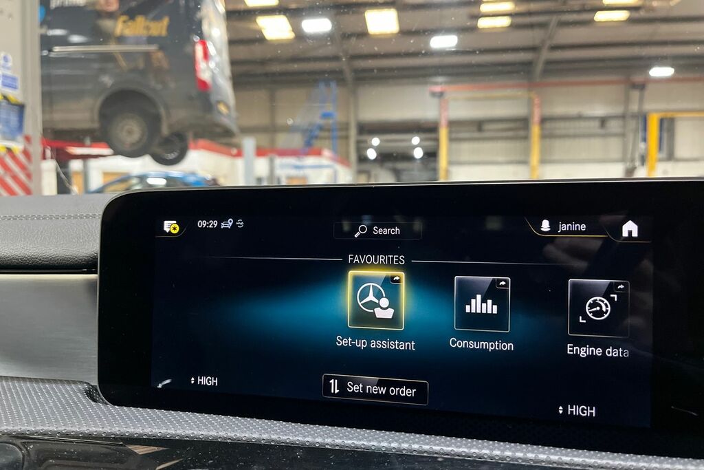 Mercedes-Benz CLA Class Amg Line Grey #31