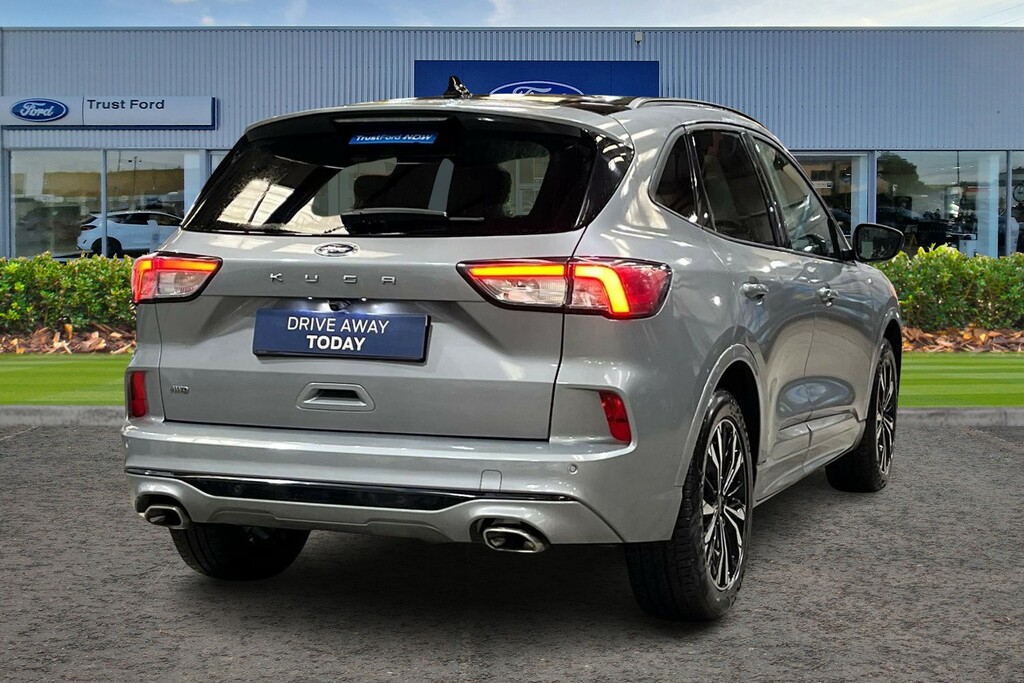 Ford Kuga 1.5 Ecoboost 150 St-line Edition Black Pack Black #4