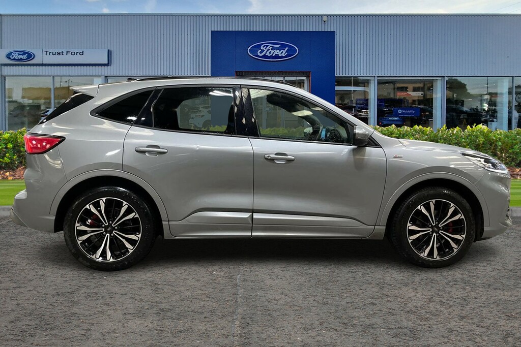 Ford Kuga 1.5 Ecoboost 150 St-line Edition Black Pack Black #3