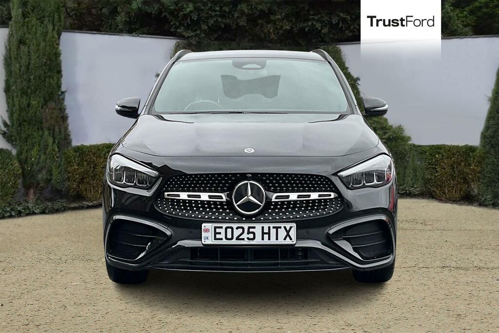 Mercedes-Benz GLA Class Gla 200 Amg Line Premium Camera - H Black #6