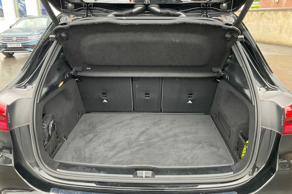 Mercedes-Benz GLA Class Gla 200 Amg Line Executive Black #21