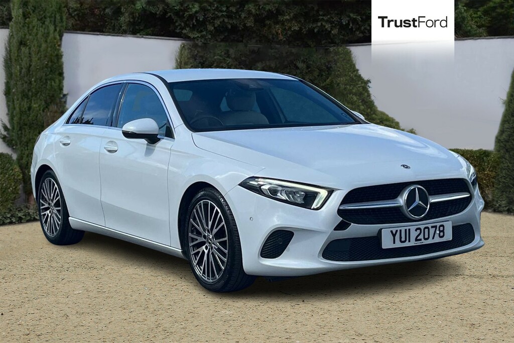 Mercedes-Benz A Class A200 Sport Executive Edition - Heated Sea YUI2078 White