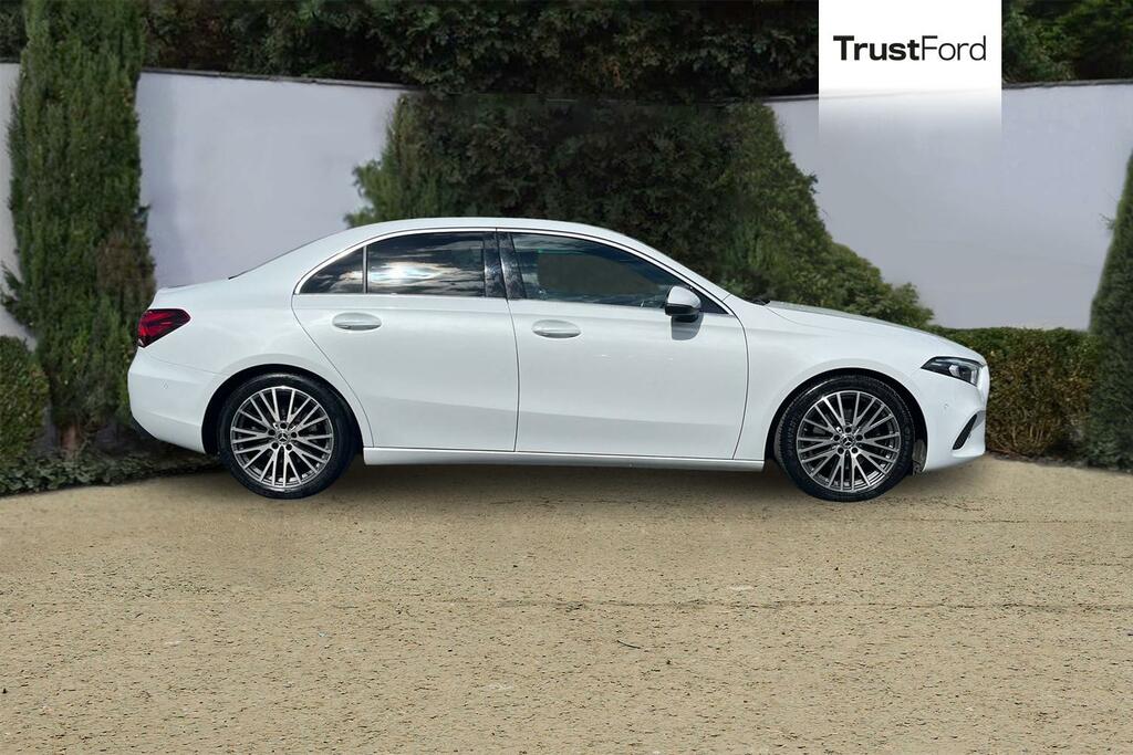 Mercedes-Benz A Class A200 Sport Executive Edition - Heated Sea YUI2078 White #3