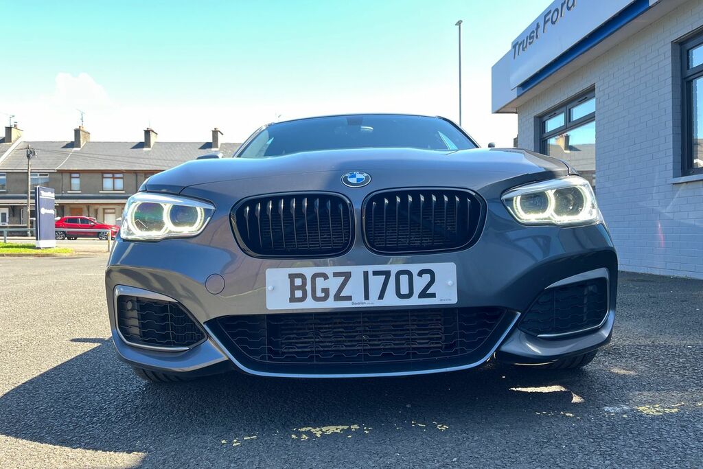 BMW 1 Series Sport White #39
