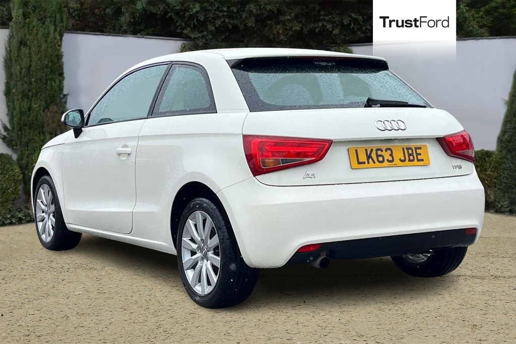 Audi A1 1.2 Tfsi Sport Day Time Running Lights White #2