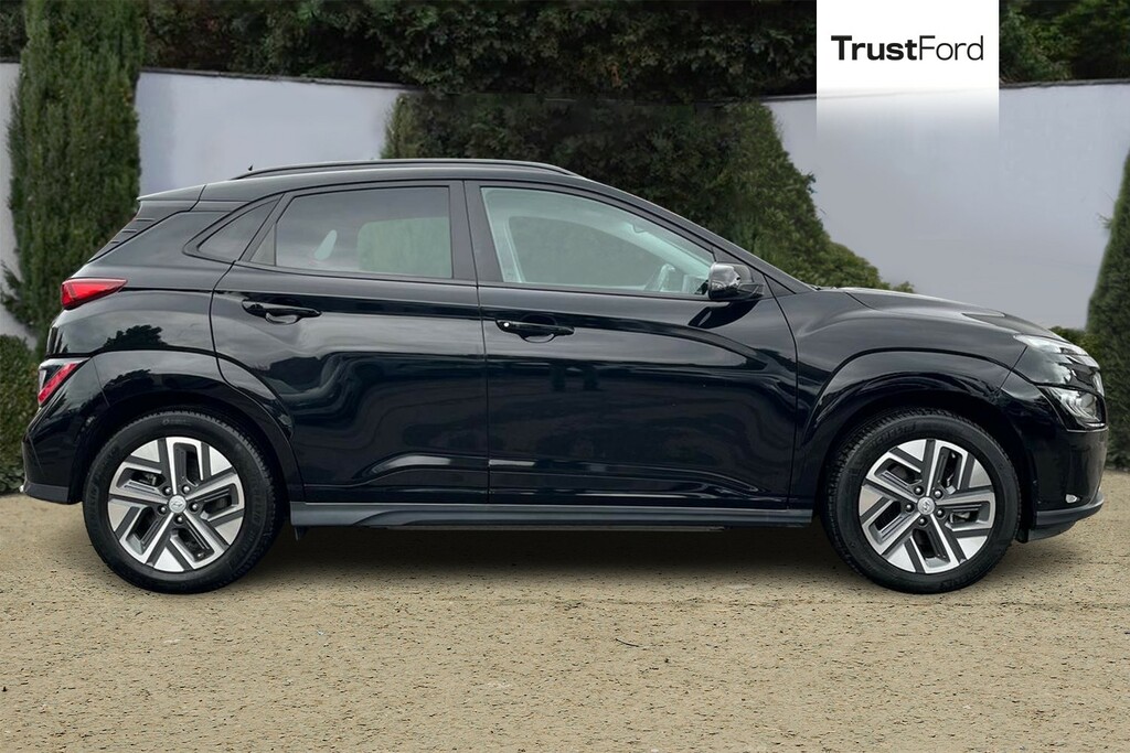 Hyundai Kona 100Kw Premium 39Kwh Black #3