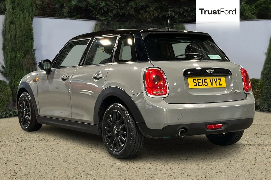 Mini Hatch 1.5 Cooper Grey #2
