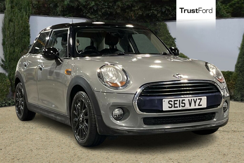 Mini Hatch 1.5 Cooper Grey