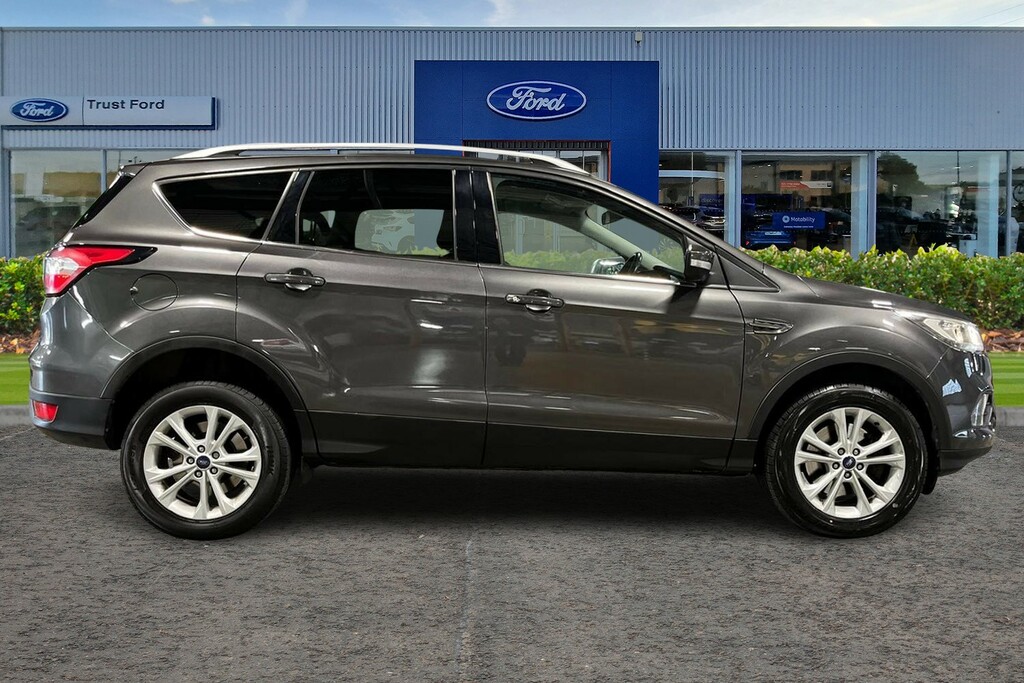 Ford Kuga 1.5 Tdci Titanium 2Wd Grey #3