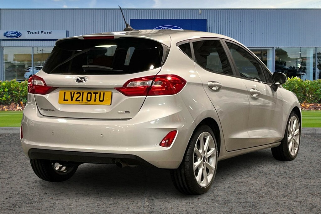 Ford Fiesta 1.0 Ecoboost Hybrid Mhev 125 Titanium X Silver #4