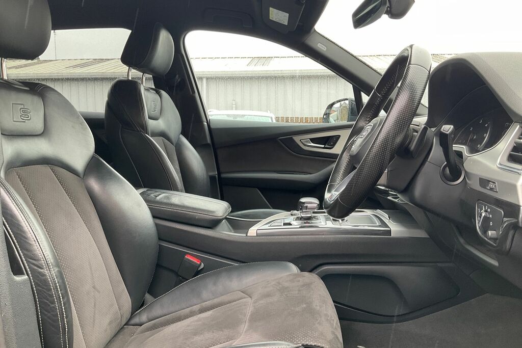 Audi Q7 Please Enter Full Description Blue #17