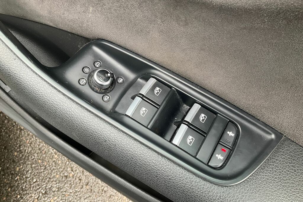 Audi Q7 Please Enter Full Description Blue #16