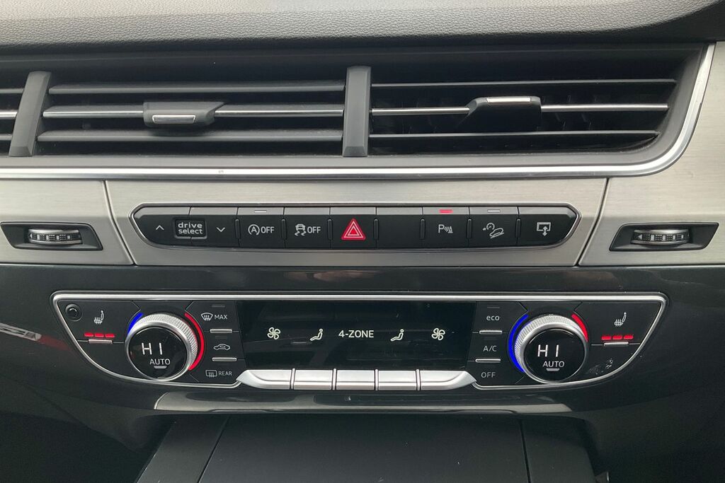 Audi Q7 Please Enter Full Description Blue #27