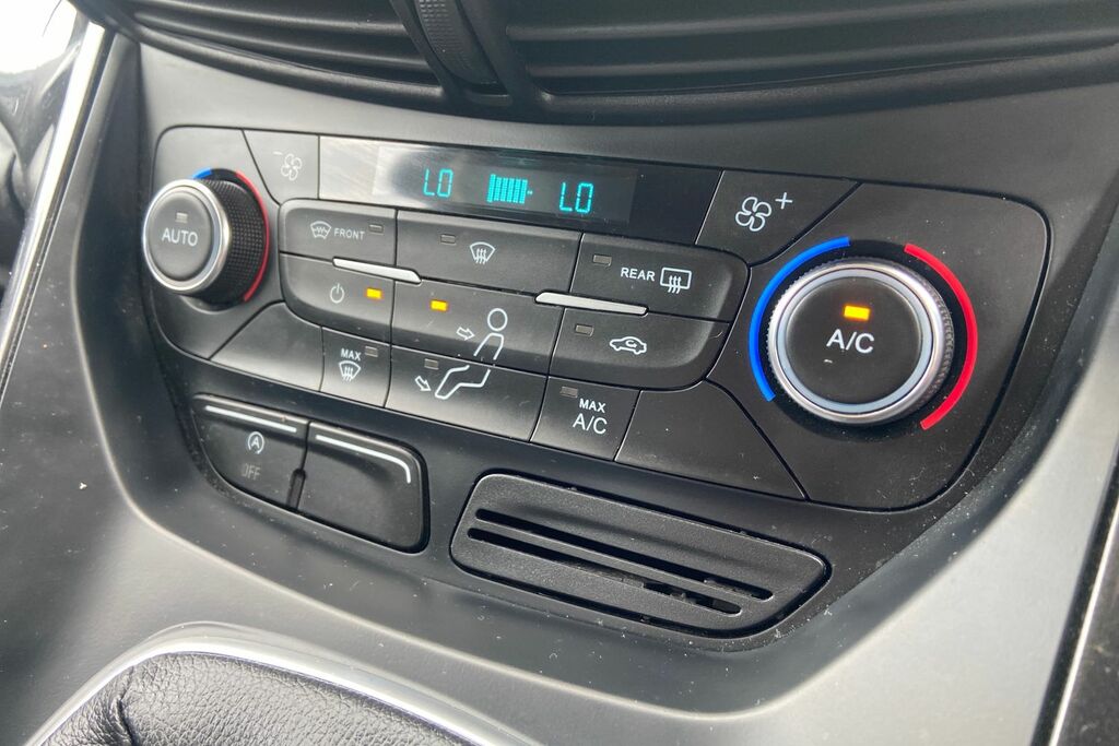 Ford Kuga St-line Blue #28