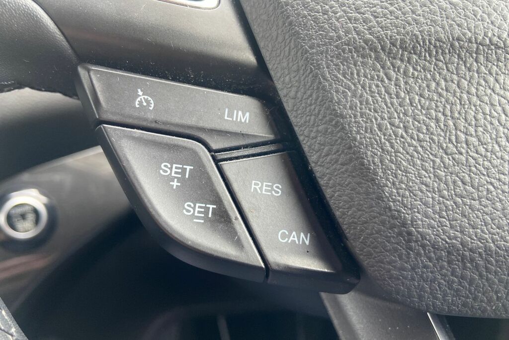 Ford Kuga St-line Blue #29