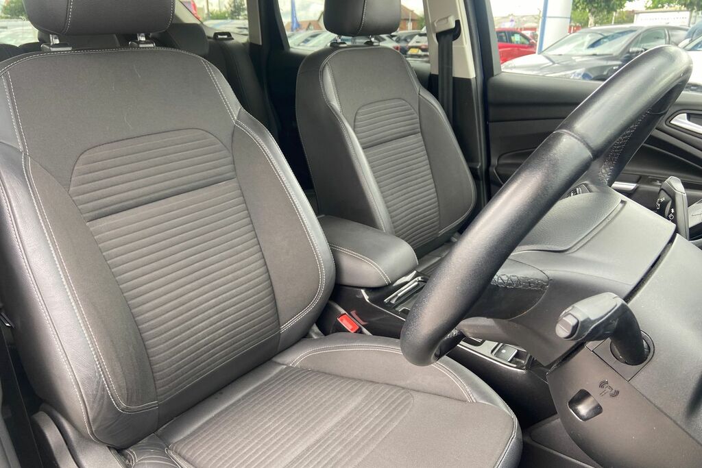Ford Kuga St-line Blue #17