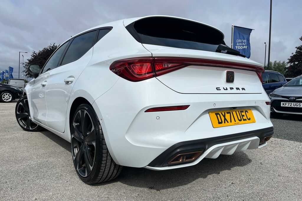 Cupra Leon 2.0 Tsi 300 Vz2 Dsg White #37