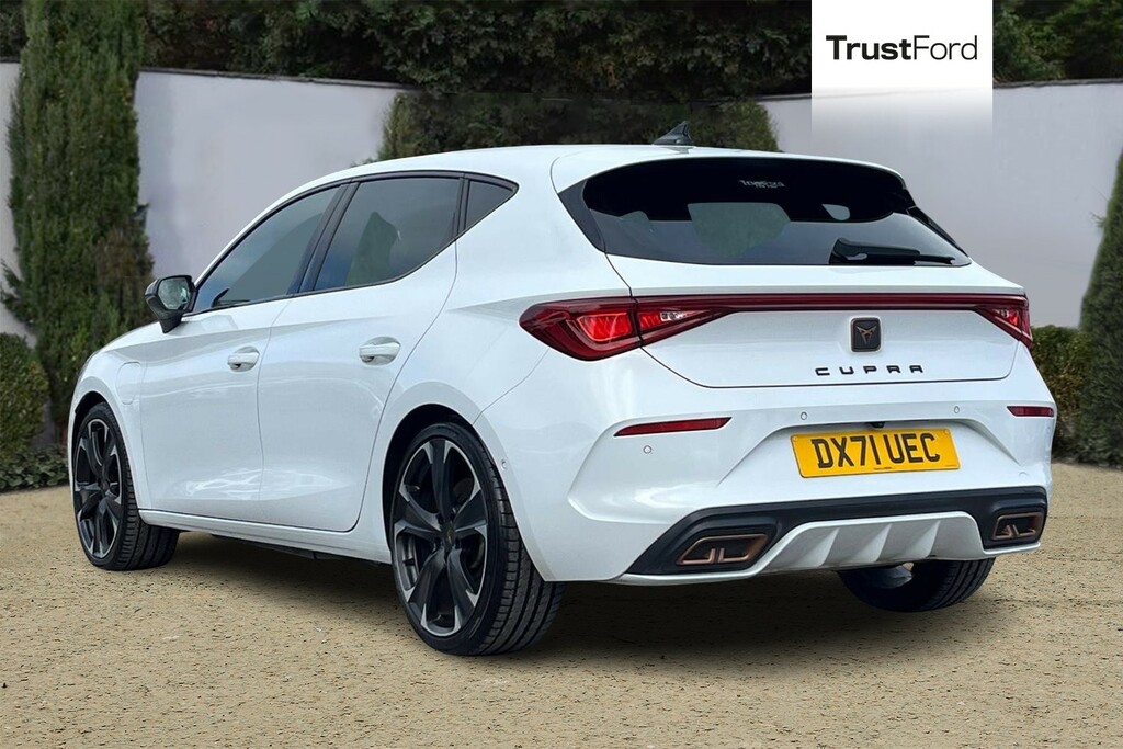 Cupra Leon 1.4 Ehybrid Vz2 Dsg Heated Seats White #2