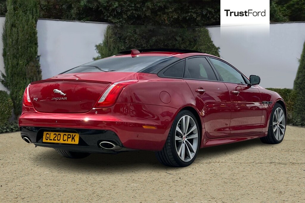 Jaguar XJ 3.0D V6 R-sport Red #4