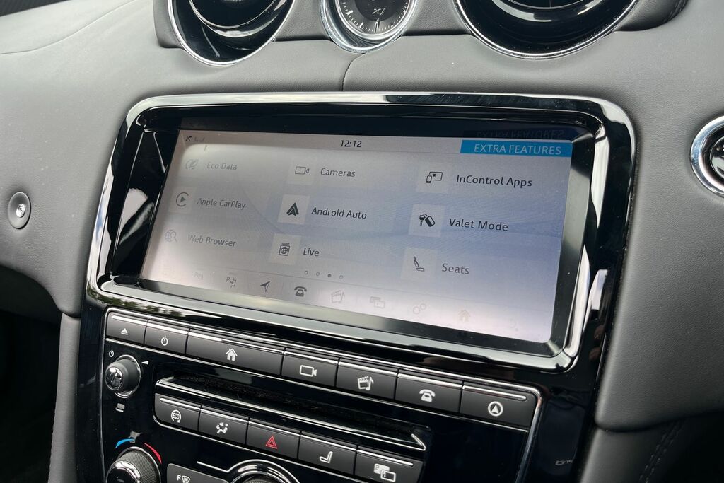 Jaguar XJ V6 D Black #28