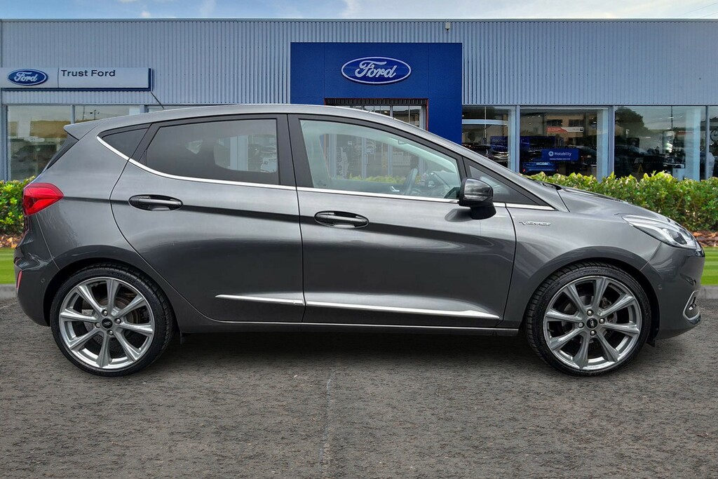 Ford Fiesta Vignale Grey #3