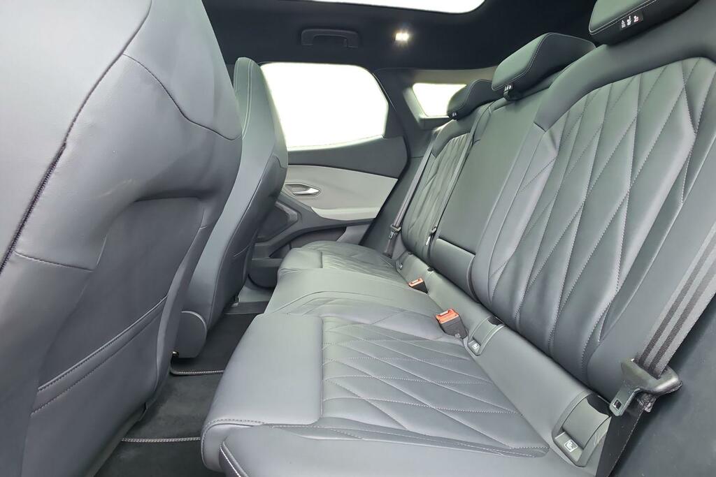Ford Explorer Explorer Premium Ev Red #11