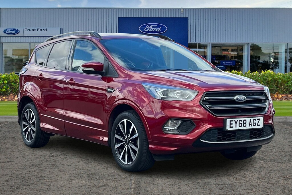 Ford Kuga 1.5 Tdci St-line 2Wd Red