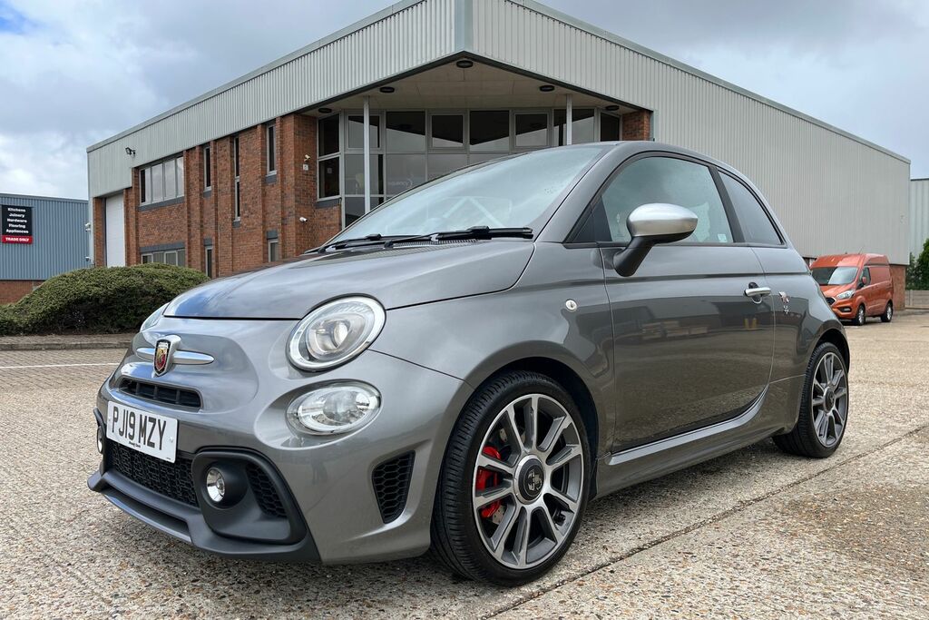 Abarth 595 595 Red #37