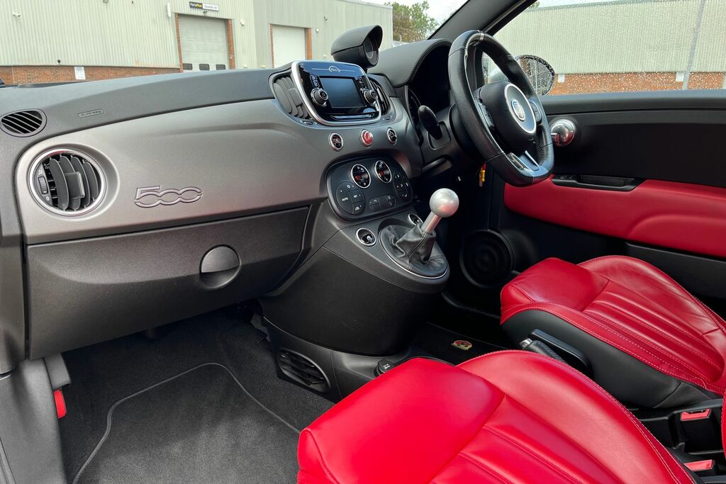 Abarth 595 595 Red #18