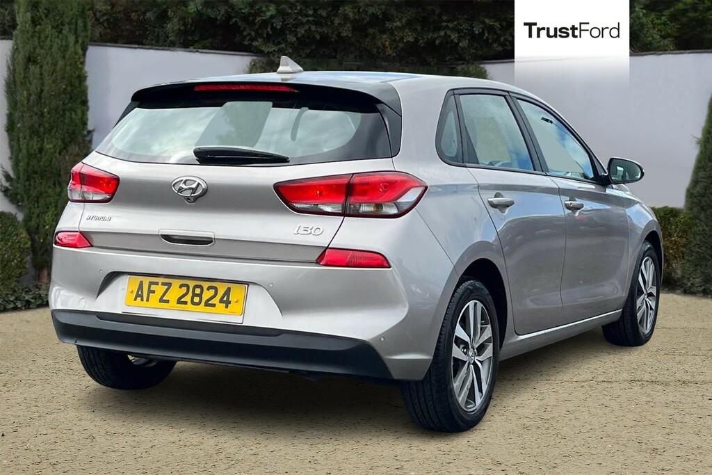 Hyundai I30 1.6 Crdi Se - Motd To 30 04 27 2 Keys Rear Ca Silver #4