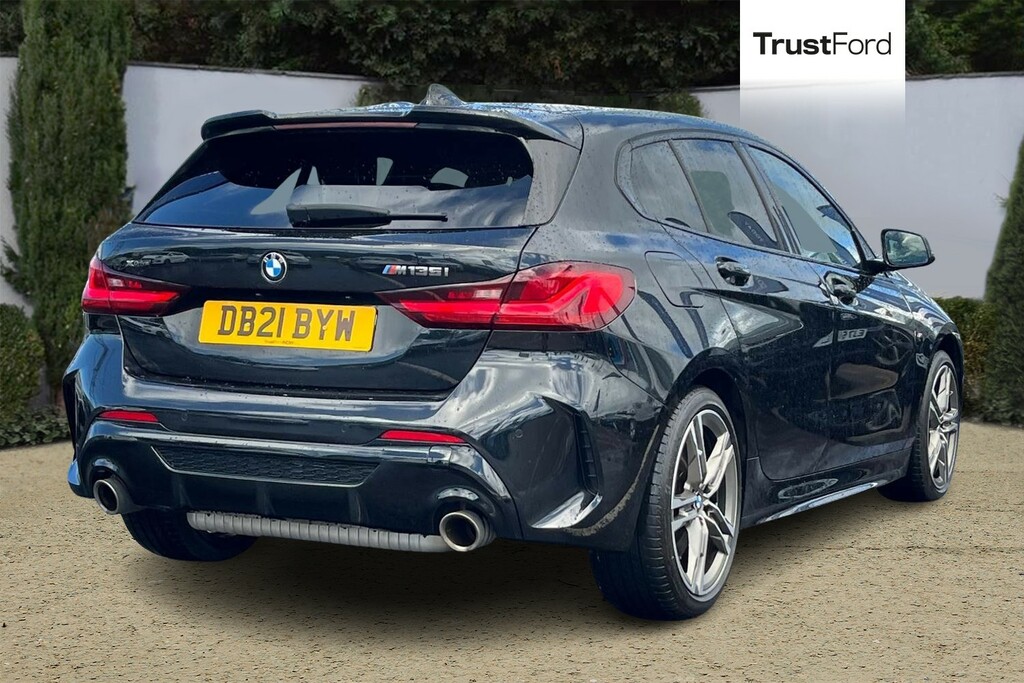 BMW 1 Series 2.0 M135i Hatchback Xdrive Euro 6 DB21BYW Black #4