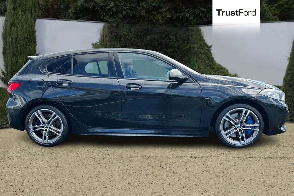 BMW 1 Series 2.0 M135i Hatchback Xdrive Euro 6 DB21BYW Black #3