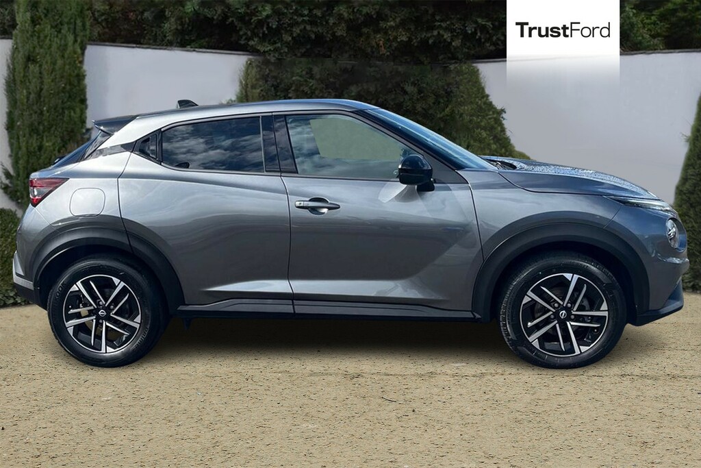 Nissan Juke 1.0 Dig-t N-connecta Suv Dct Euro DP74GYO Grey #3