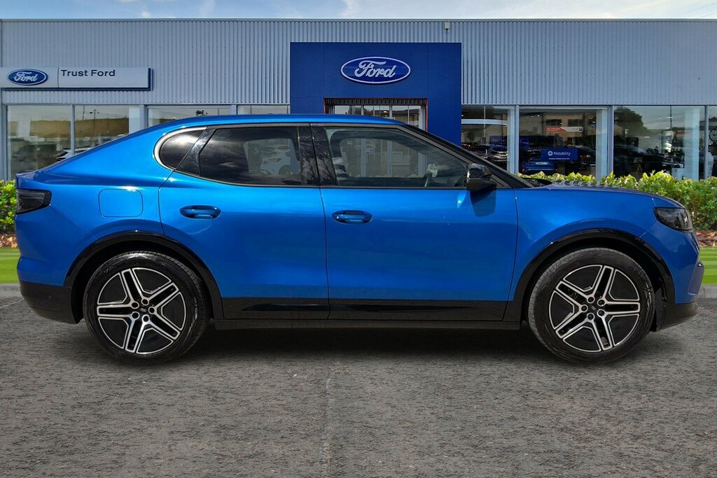 Ford Capri Extended Range 79Kwh Premium Suv Blue #3