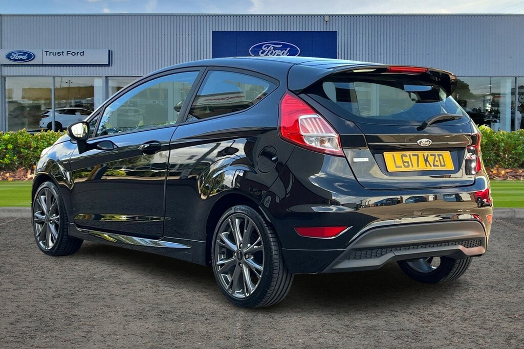 Ford Fiesta 1.0T Ecoboost St-line Hatchback Black #2
