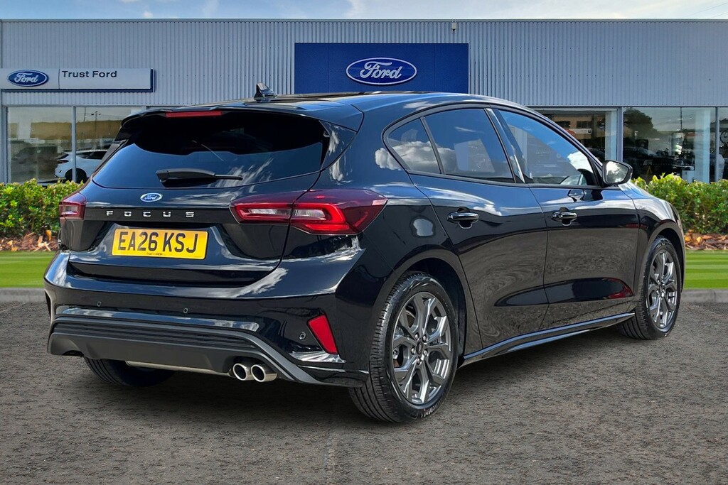 Ford Focus 1.0T Ecoboost Mhev St-line Hatchback Hy Black #4