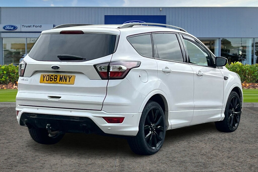Ford Kuga 2.0 Tdci St-line X 2Wd White #4
