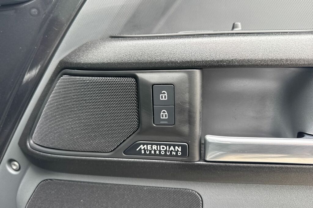 Land Rover Defender 90 X-dynamic Hse Grey #30