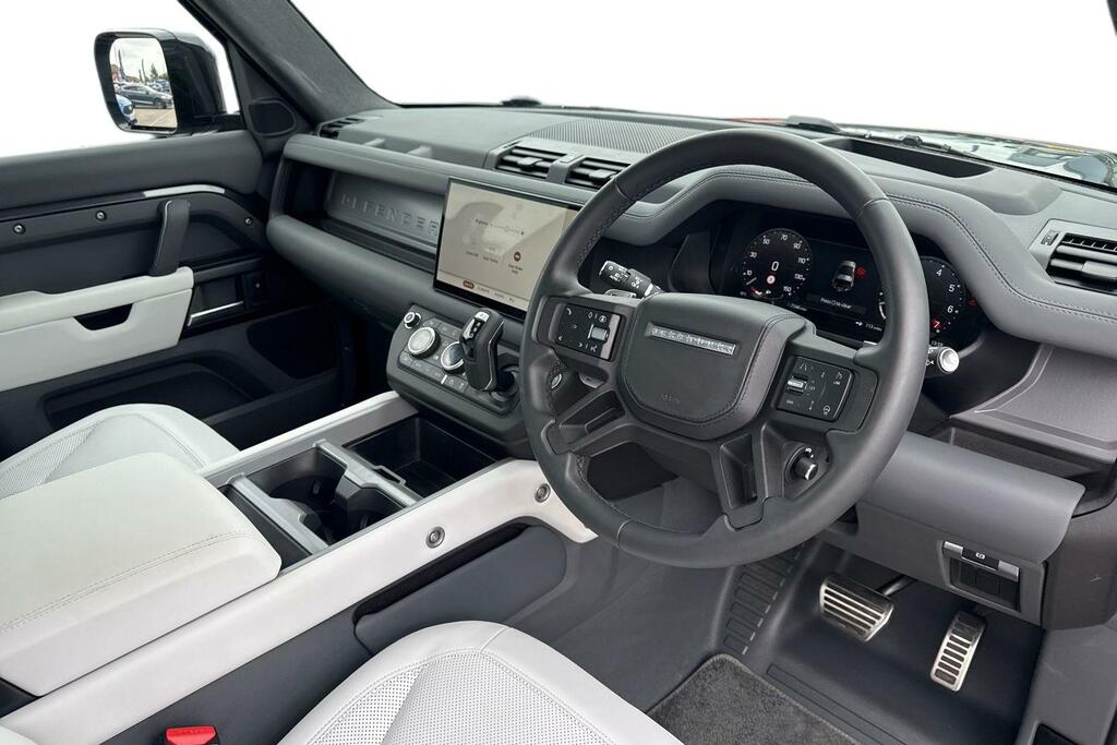 Land Rover Defender 90 X-dynamic Hse Grey #9