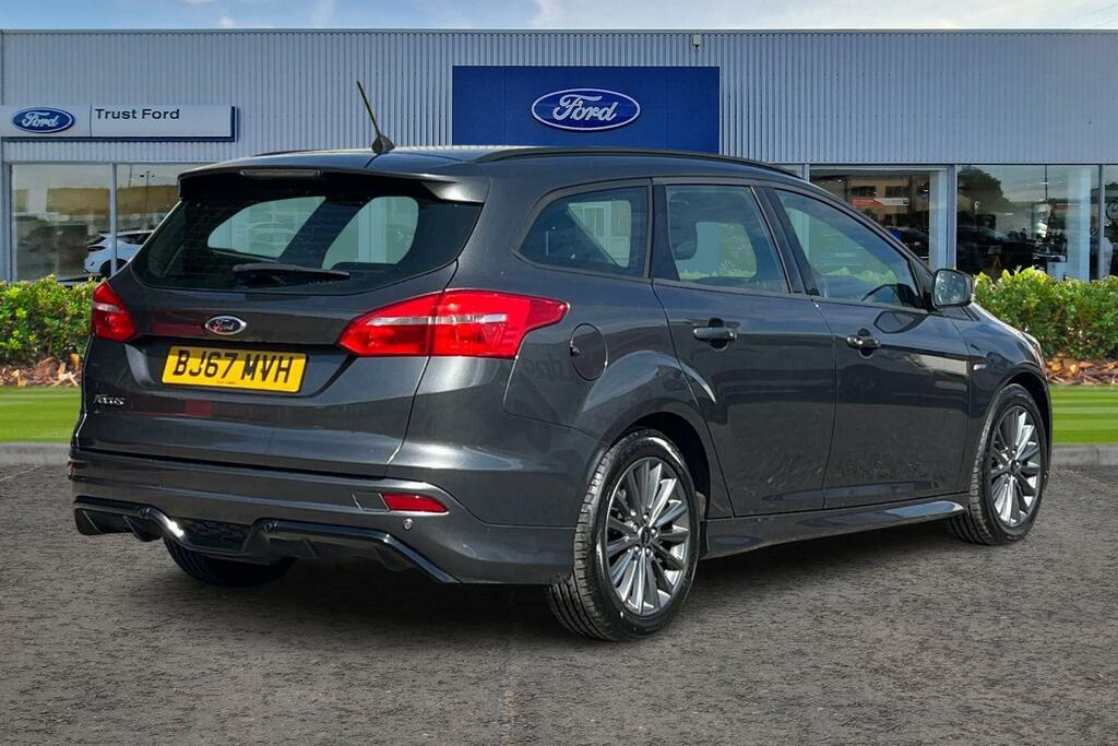 Ford Focus 1.5 Tdci 120 St-line Grey #4